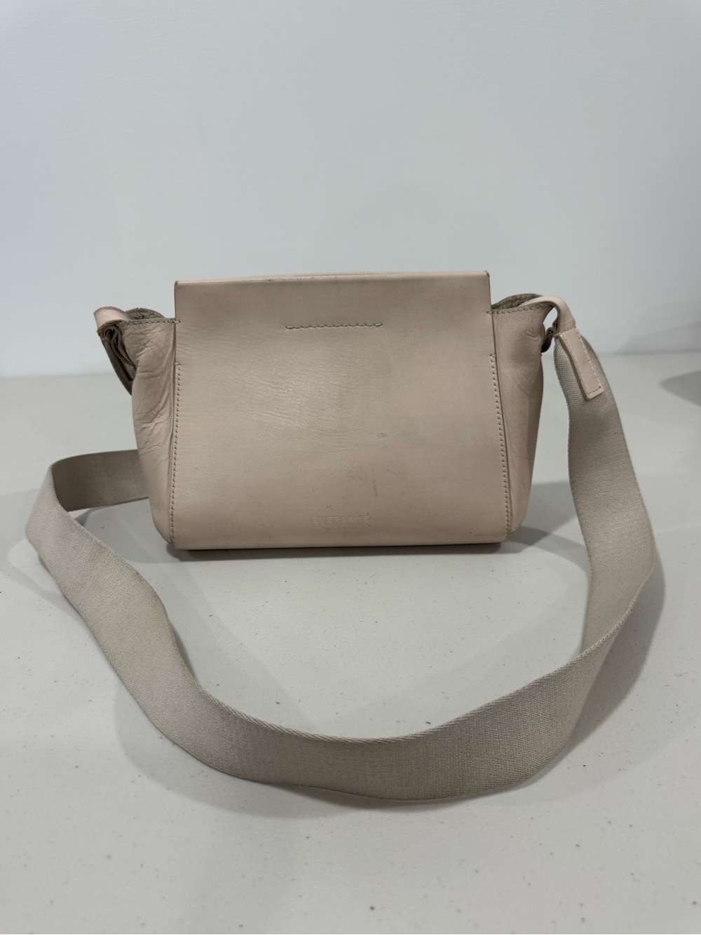 Everlane Leather Crossbody Micro Form Bag - Picture 4 of 12